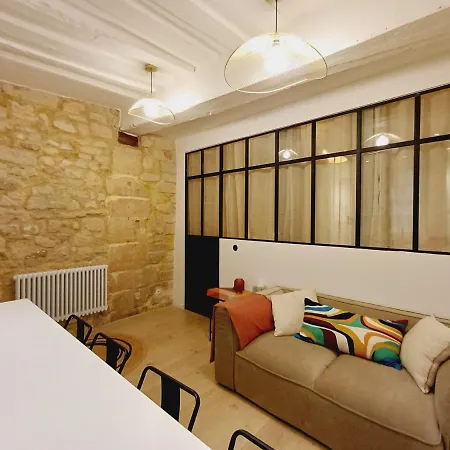 Elegant & Quiet In Le Marais Near De Apartment *