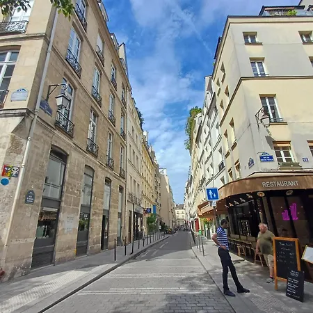 Elegant & Quiet In Le Marais Near De アパート *
