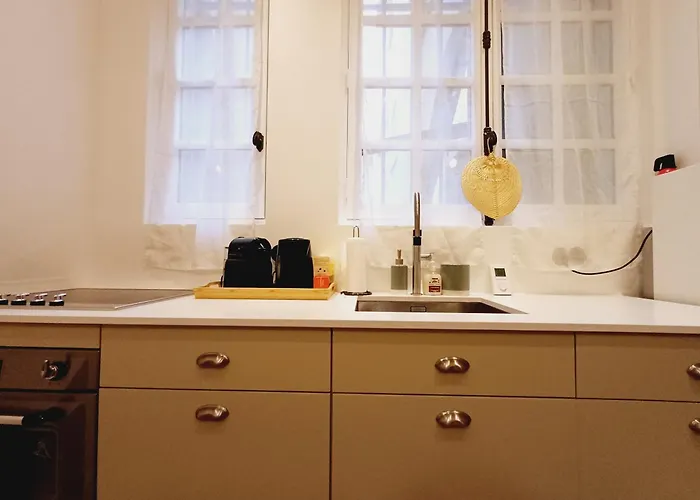 Elegant & Quiet In Le Marais Near De