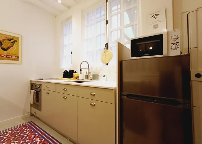 Elegant & Quiet In Le Marais Near De Апартаменты Париж