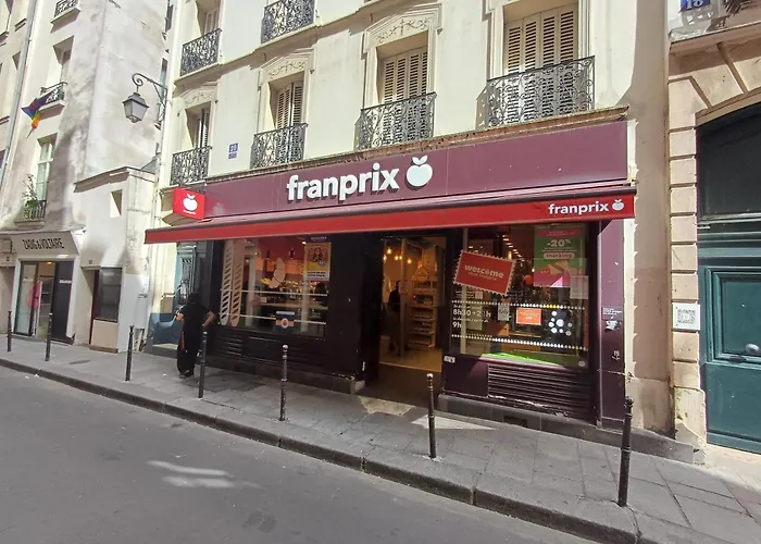 Elegant & Quiet In Le Marais Near De Апартаменты *
