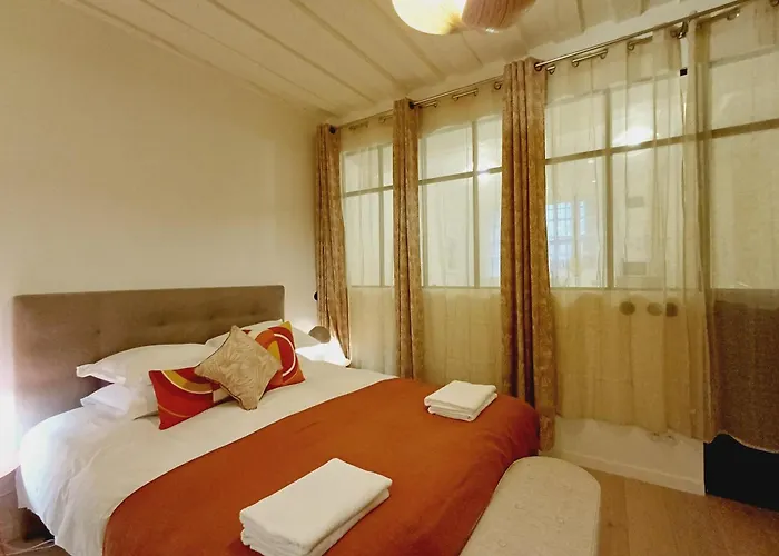 Elegant & Quiet In Le Marais Near De