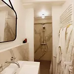 Elegant & Quiet In Le Marais Near De * Paris