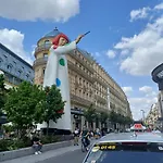 Elegant & Quiet In Le Marais Near De
