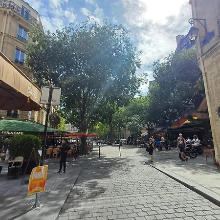 Elegant & Quiet In Le Marais Near De דירה פריז